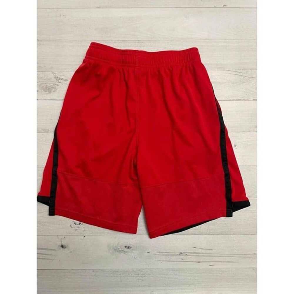 Boys under armour‎ red shorts youth Medium